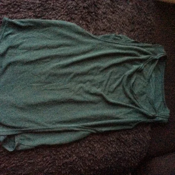 Toonzshop "Leigha" loose sleeveless top - Picture 4 of 6